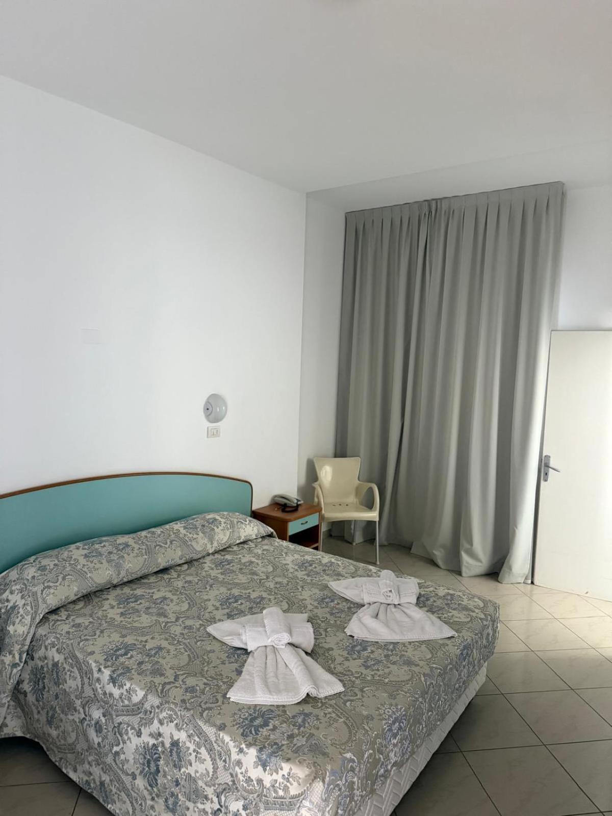 Hotel Spiaggia Villa Paola Bellaria-Igea Marina Ngoại thất bức ảnh